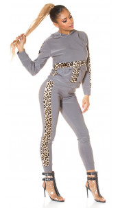 Trendy 2-piece loungewear set met luipaard print grijs